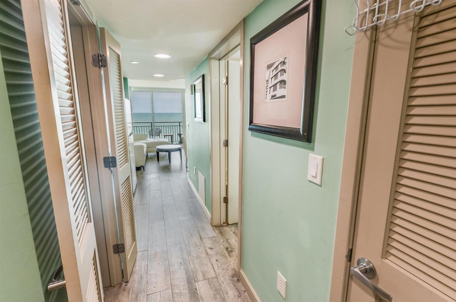 Apartamento New Modern, Direct Oceanfront, Boardwalk, Views! Myrtle Beach Exterior foto